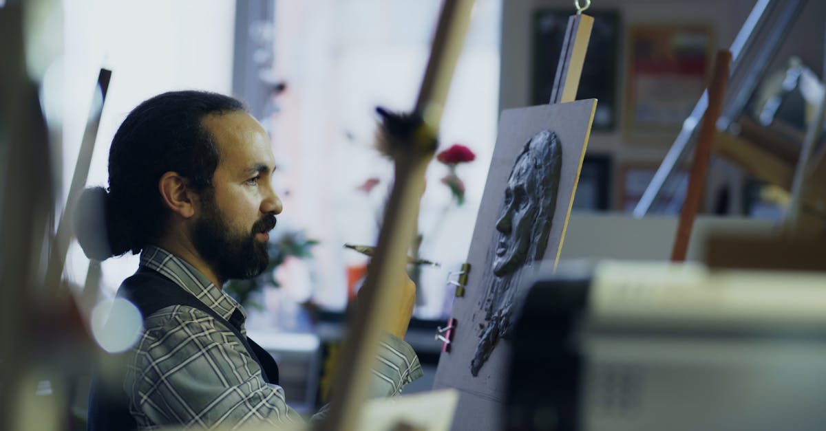 découvrez les informations essentielles sur l'urssaf pour les artistes : obligations, cotisations et démarches administratives simplifiées.