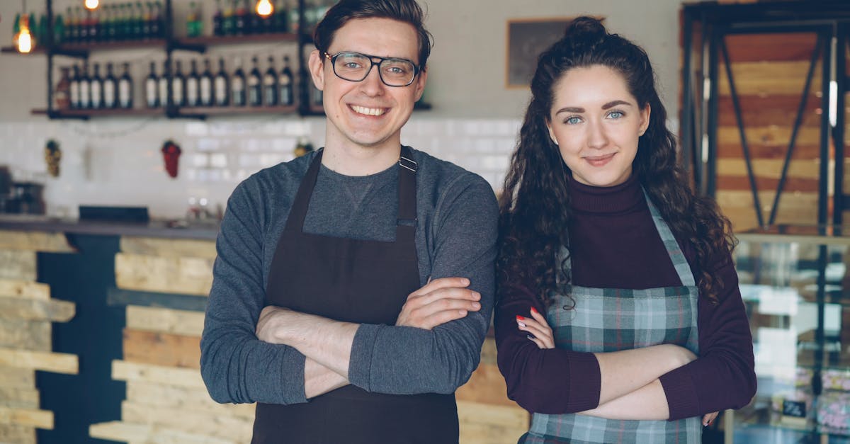 découvrez les différences clés entre micro-entrepreneur et auto-entrepreneur, leurs statuts, avantages et démarches pour bien choisir votre statut professionnel.