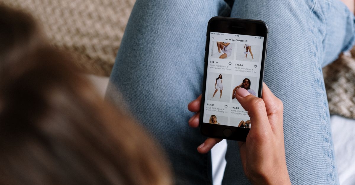 découvrez notre boutique de mode en ligne avec les dernières tendances, des vêtements stylés pour tous les goûts et une expérience d'achat facile et sécurisée.