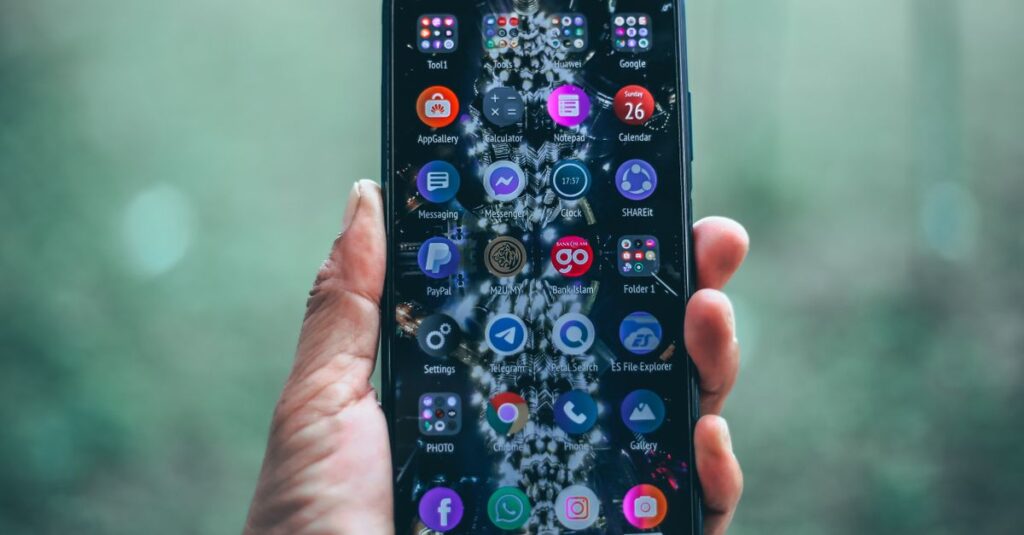 découvrez les meilleures applications pour chercher un emploi, simplifiez votre recherche et trouvez rapidement des offres adaptées à votre profil.
